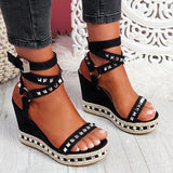 Susiecloths Daily Numy Wedge Rock Studs Sandals