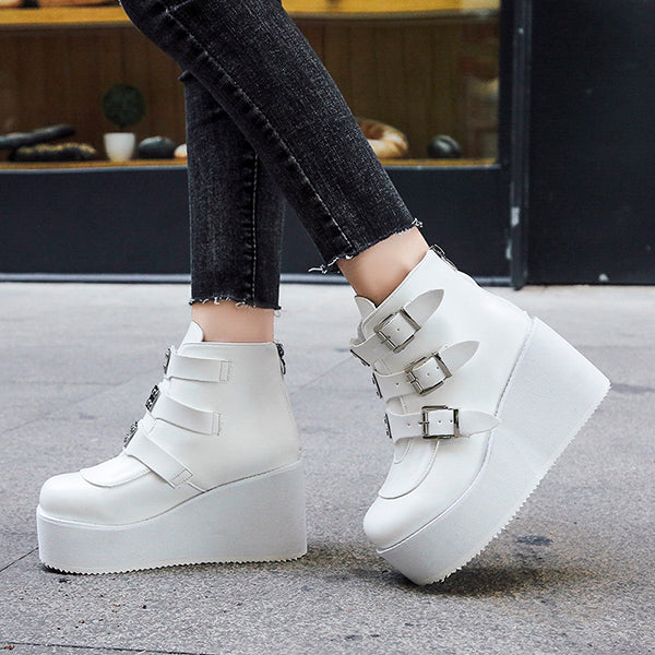 Susiecloths Casual Punk Platform Thick Heel Buckle Strap Boots